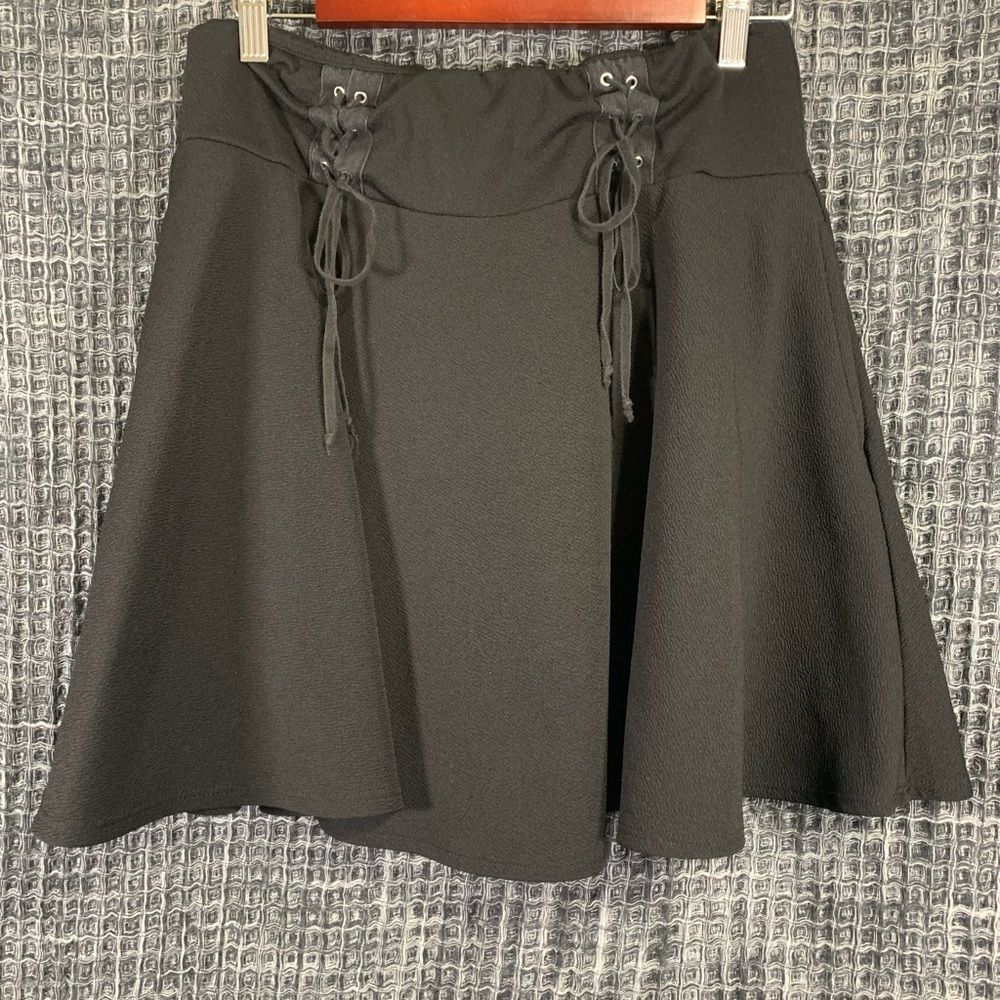 HOT TOPIC Midnight Hour Multi Lace-up Black Yoke Skirt Side Pockets Medium #768